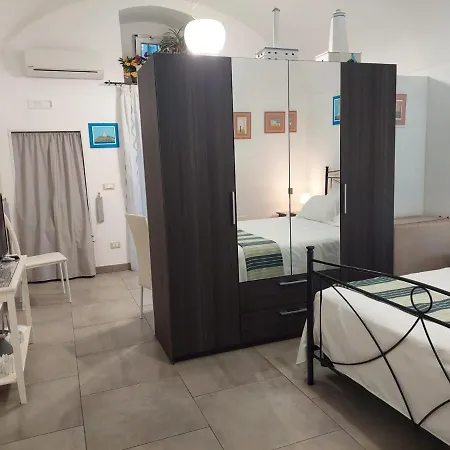 Apartment Go To Monopoli