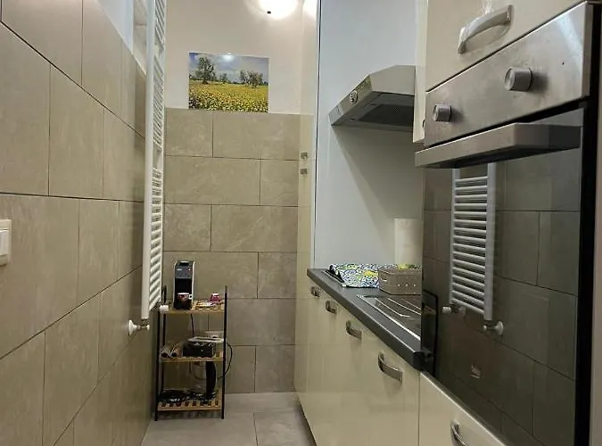 Apartment Go To *