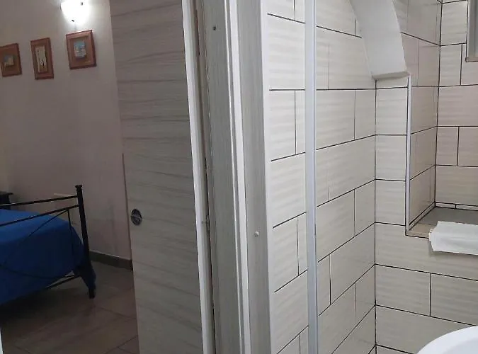 Apartment Go To